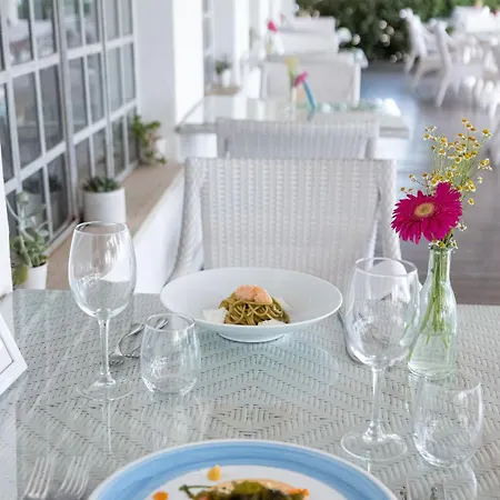 Villaggio Nettuno Di Campsite 4*